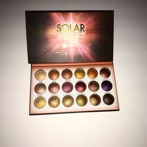 Solar Flare Eyeshadow Palette